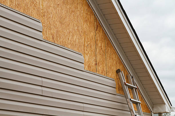 24/7 Emergency Vinyl Siding experts in West Sunbury, PA